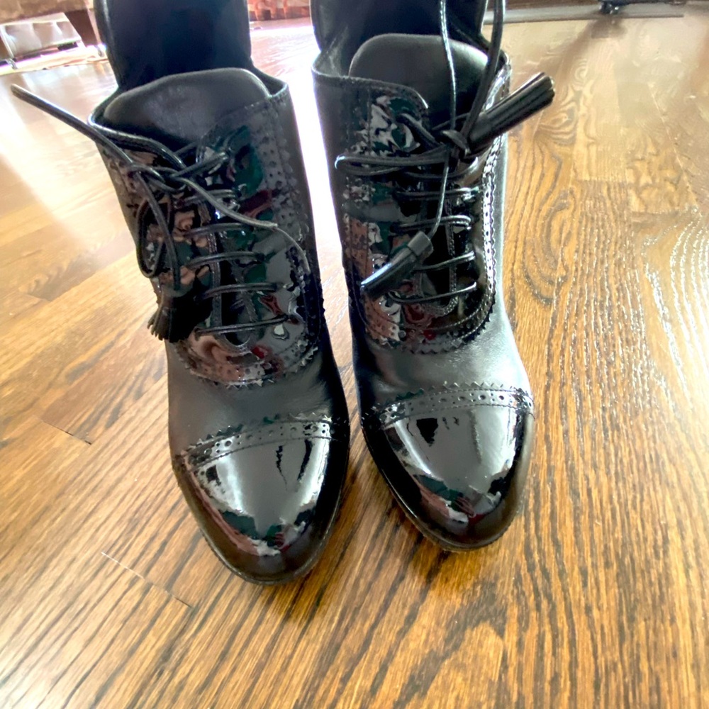 YSL vintage booties. Size 8,best fits size, 7/7.5